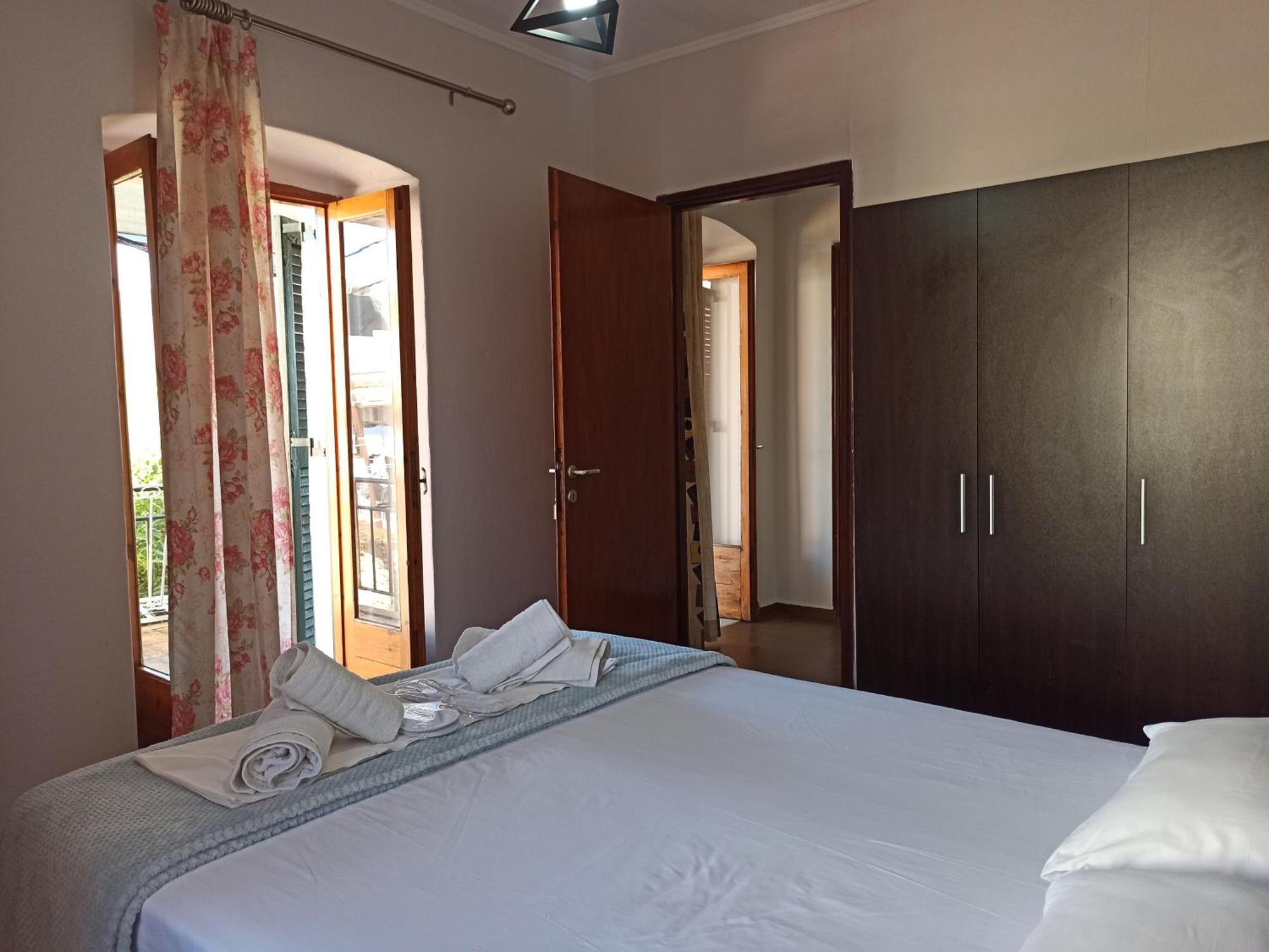 Poseidon Apartments Gaios Ngoại thất bức ảnh