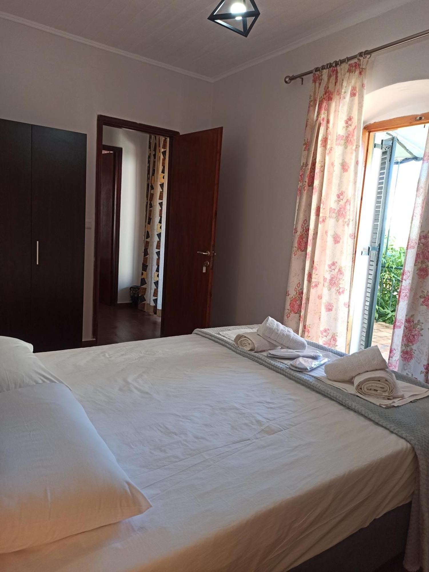 Poseidon Apartments Gaios Ngoại thất bức ảnh